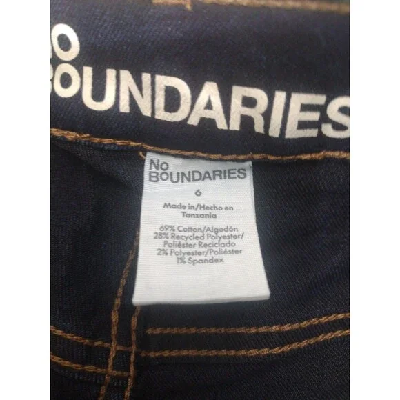 No Boundaries | Stretch Denim | Bootcut Jeans | Size 6 | NWT - Picture 2 of 12
